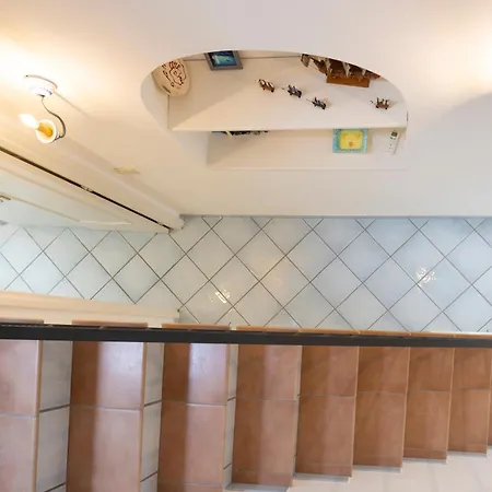 Caprigetaway - Sopramonte *